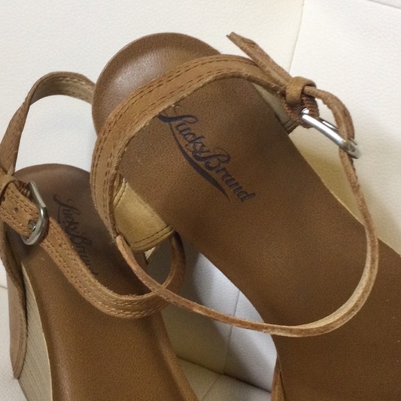 🌹HP🌹🆕NWOT Lucky Brand Masrhha Leather Upper,10M - Picture 11 of 13